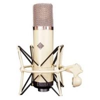 microfono de valvulas de color claro